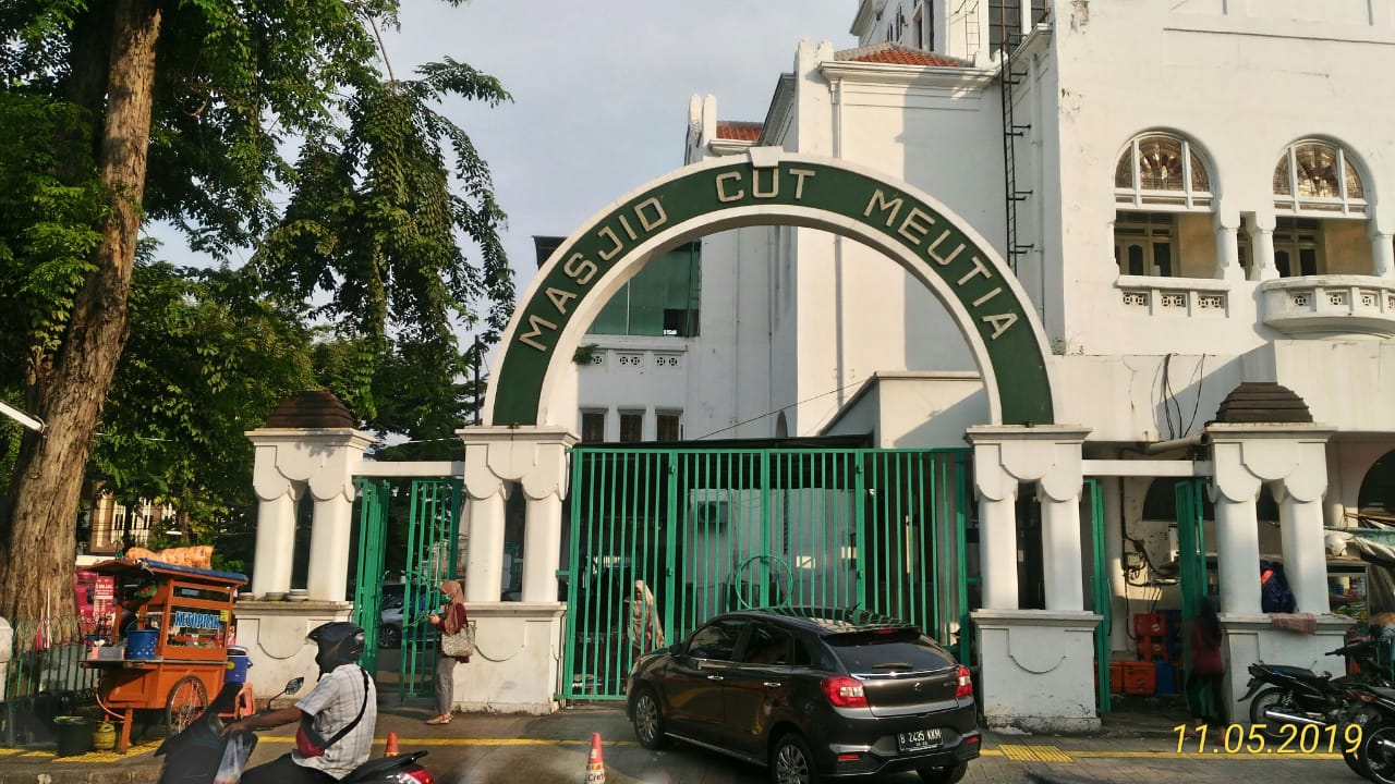 Masjid Cut Meutia Gondangdia