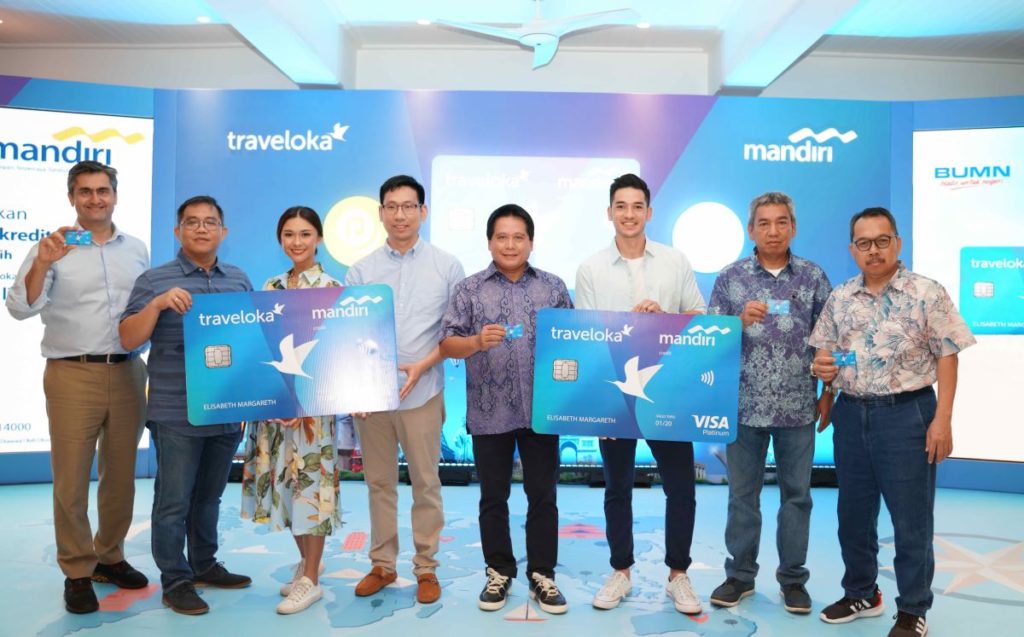 Traveloka Mandiri Credit Card Shutter Millennial Traveling Fans ...