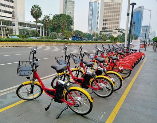 Penyewaan sepeda di Jl MH Thamrin, Jakarta. (Foto: Rina)