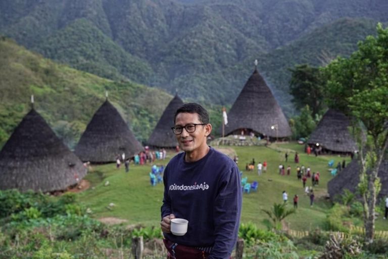 Sandiaga Uno Tuntaskan Kunjungi 50 Desa Wisata di Indonesia