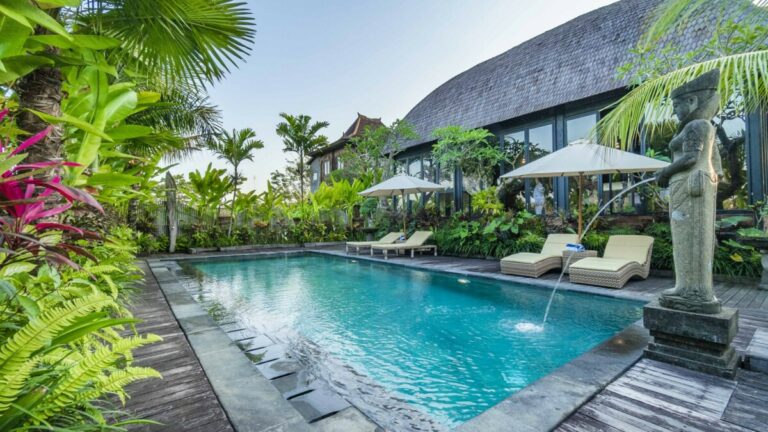 OYO Hadirkan Ratusan Premium Villa di Indonesia