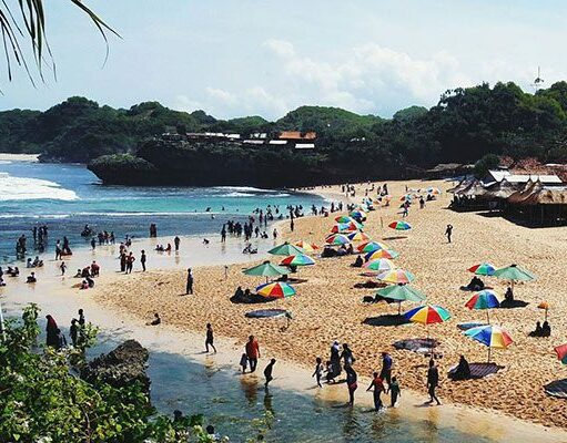 Pantai Drini