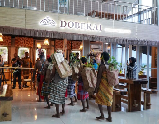 Doberai Lounge Papua