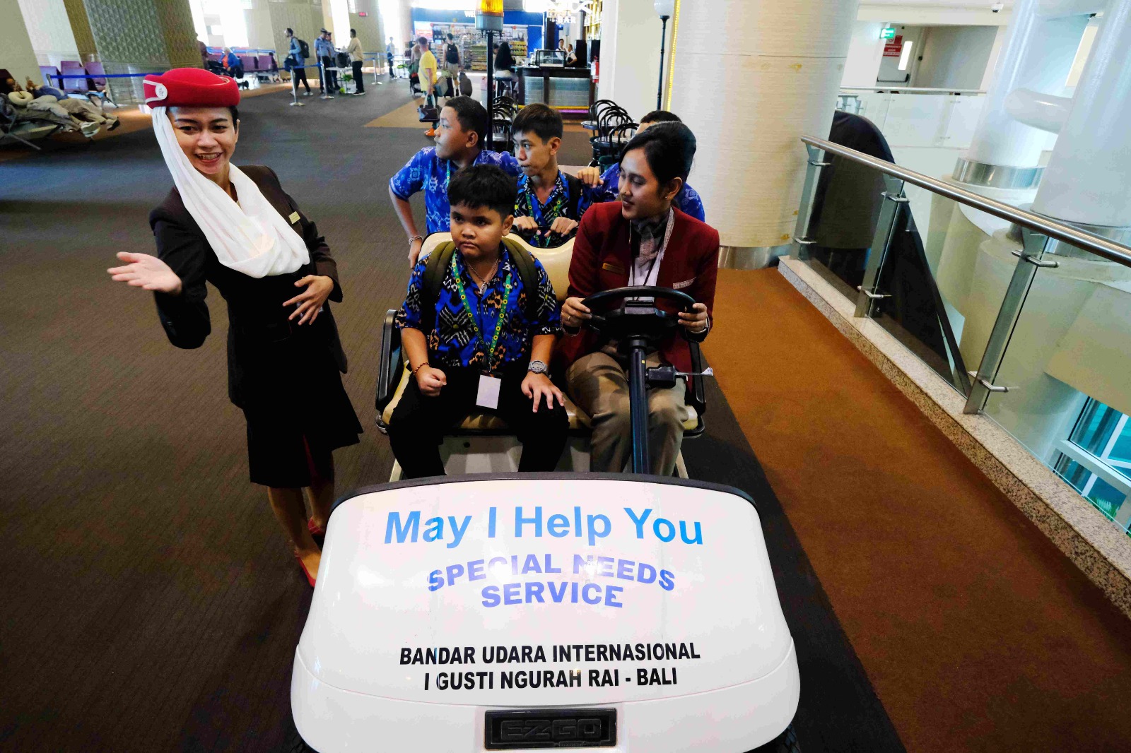 Emirates Hadirkan Travel Rehearsal di Bali, Dukung Anak Neurodiverse Terbang Lebih Nyaman 3 c63055d4 ed6f 4bd7 8358 f17b0bf4fc53