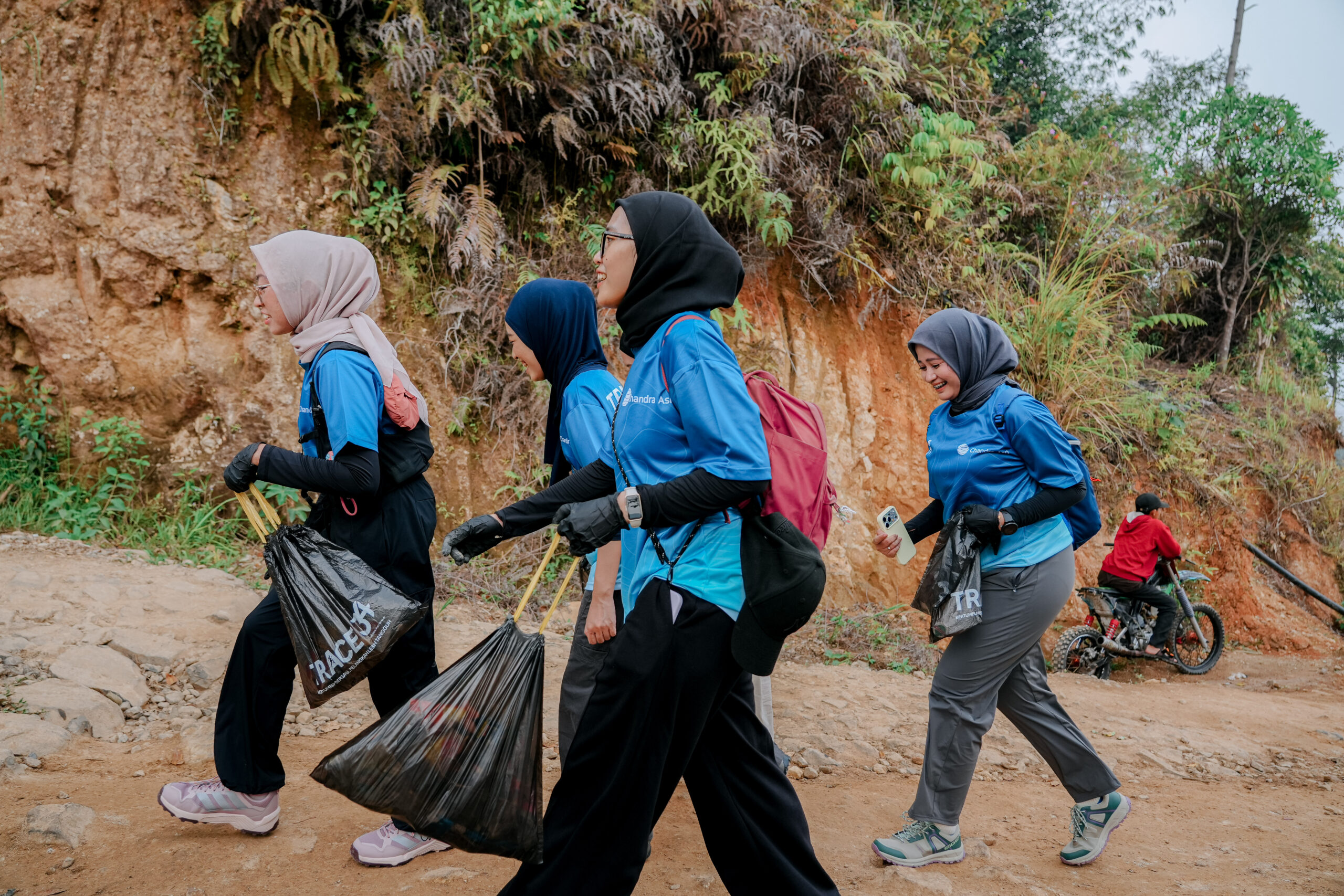 Cisadon Bogor Naik Daun, Sampah Jadi Ancaman Wisata 3 TRACE34 Chandra Asri